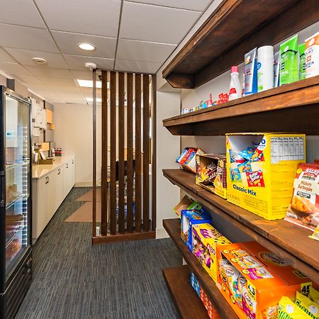Holiday Inn Express Peoria North - Glendale By Ihg Exterior photo