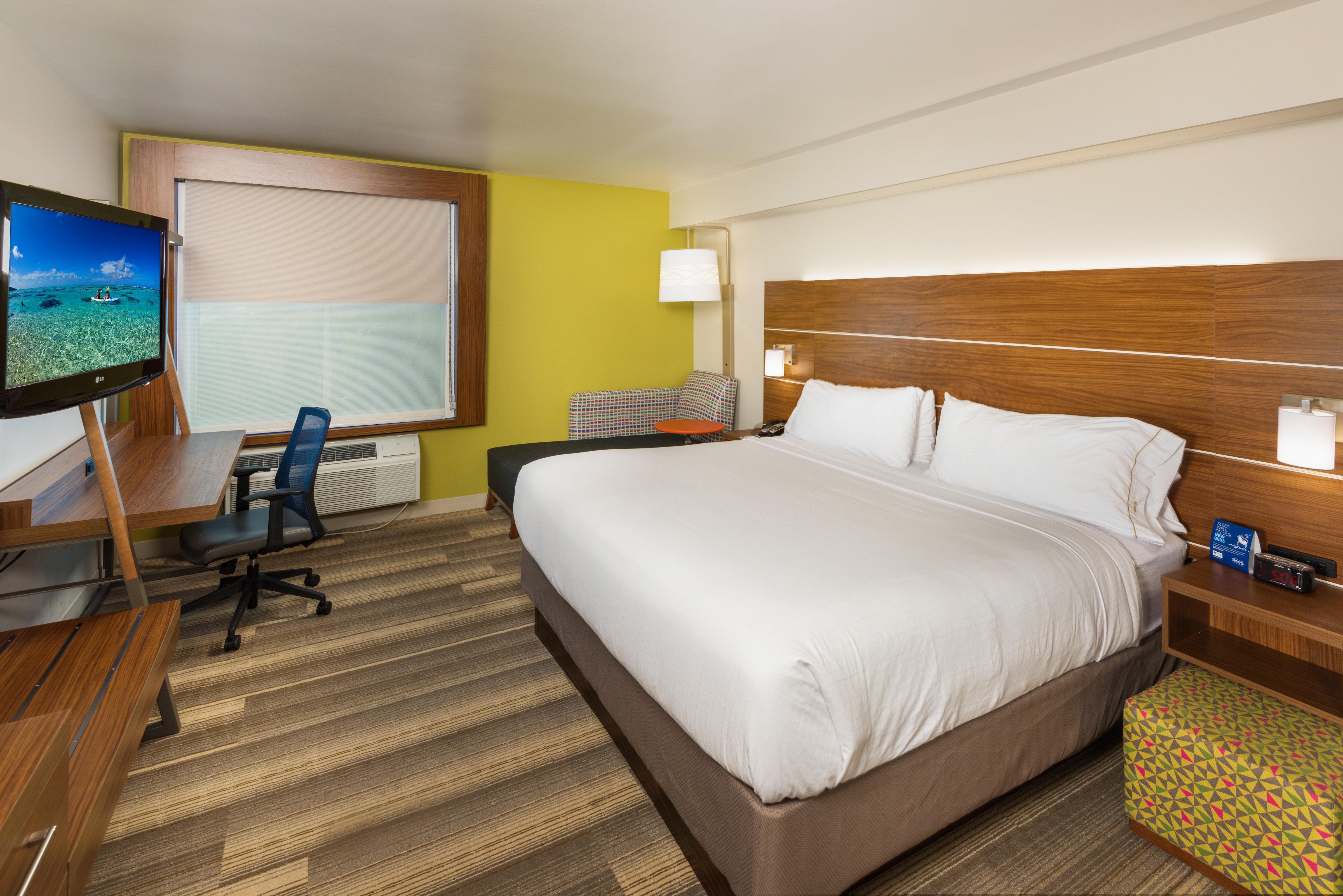 Holiday Inn Express Peoria North - Glendale By Ihg Exterior photo